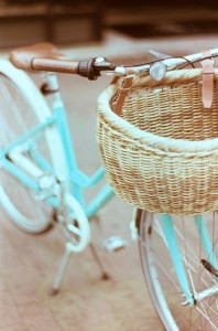 white on white (photo courtesy of http://www.sfgirlbybay.com) turquoise bike