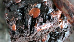 Black Bean Avocado Chocolate Chip Fudge Brownies