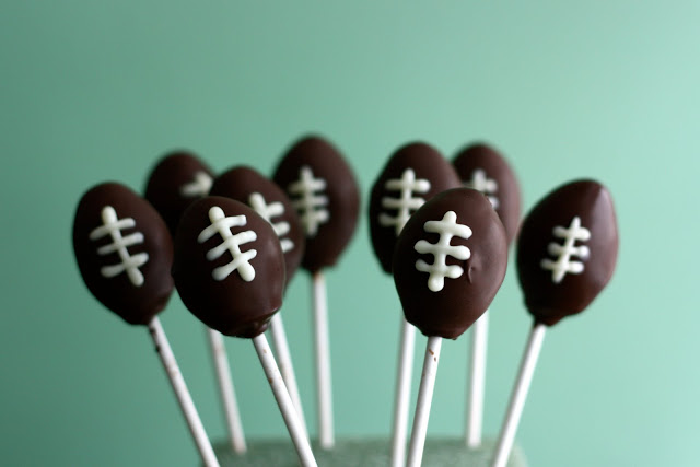 super bowl cake pops