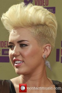 miley-cyrus-2012-mtv-video-music-awards_5905649